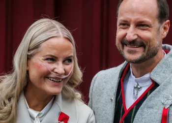 Haakon esclarece estado de saúde de Mette-Marit: