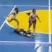 Jogadora é suspensa por 5 anos após chutar cabeça de adversária no futsal