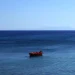 Homem é resgatado após um mês à deriva no mar: