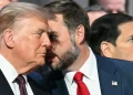 Trump recebe Zelenski e Netanyahu na Casa Branca para discutir guerras na Ucrânia e Irã