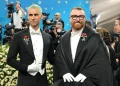 Sam Smith e Christian Cowan ficam noivos após três anos de relacionamento