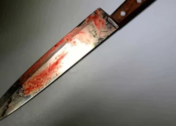 Brasileira é assassinada a facadas em Barcelona, e companheiro é preso