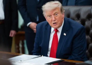 Trump promete responder
