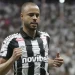 Mayke vai à Justiça contra o Santos e quer saída ainda nesta janela