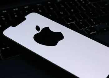 Apple processa OpenAI e acusa empresa de roubar segredos comerciais