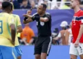 Árbitro com histórico ligado a Messi apitará Inglaterra x Argentina