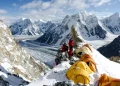 Avalanche deixa dois mortos e oito desaparecidos no Broad Peak