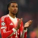 Bayern descarta vender Olise e avalia renovar com salário de R$ 150 milhões
