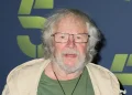 Bill Oddie, apresentador e comediante britânico, morre aos 85 anos
