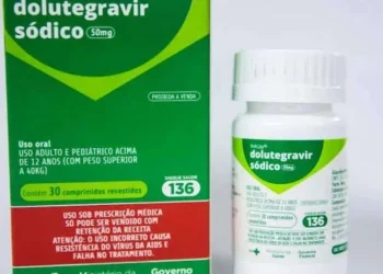 Brasil passa a produzir principal remédio para HIV do SUS