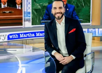 Bukele se encaminha para terceiro mandato em El Salvador sem oposição