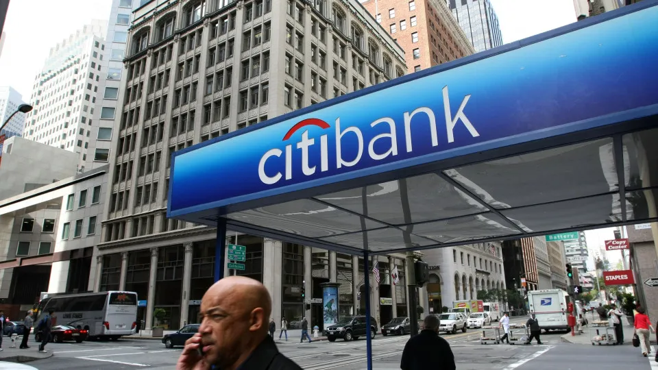 Citigroup supera projeções, mas vê