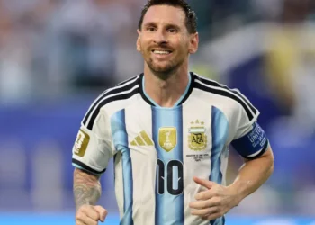 Copa do Mundo encerra oitavas com Messi e duelo entre Suíça e Colômbia