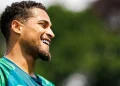 Ex-Flamengo, João Gomes mudará de time na Inglaterra, diz jornal