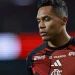 Flamengo renova contrato com Alex Sandro após Copa do Mundo
