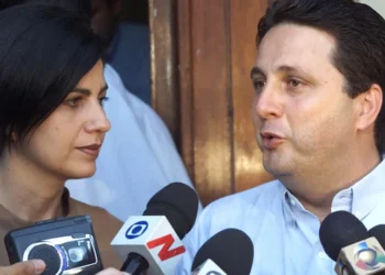 Garotinho tenta viabilizar candidatura em meio a polêmica sobre vídeo de Vorcaro