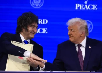 Governo Lula teme interferência externa nas redes após ofensiva de Trump e Milei a favor de Flávio