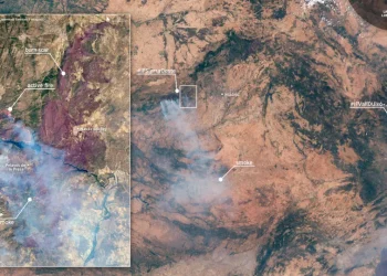 Imagem de satélite revela nuvem de fumaça sobre a Espanha