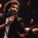 Lionel Richie tranquiliza fãs após ter passado mal em show nos Estados Unidos
