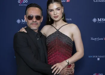 Marc Anthony e Nadia Ferreira anunciam nascimento da segunda filha