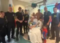 Menina de 11 anos leva tiro na cabeça durante tiroteio em McDonald