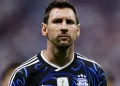 Messi volta a palco de derrota que causou sua