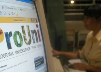 Prouni 2026: último dia de inscrição para o 2º semestre é hoje
