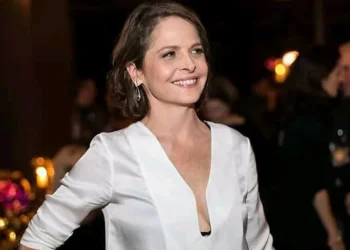 Drica Moraes vive juíza envolta em conflitos da maternidade em