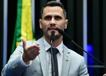 Cleitinho anuncia que não será candidato ao Governo de Minas Gerais