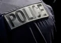 França: Mulher arranca parte da língua do marido com beijo e o atropela