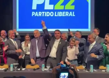 Defesa de vice de Flávio pede que PGR acelere exame de DNA que afastaria suspeita de estupro