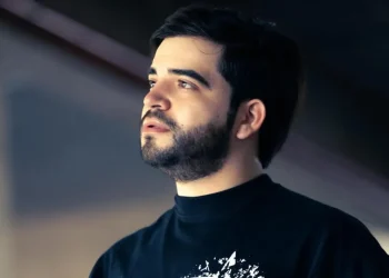Imagens Fortes: Influenciador mexicano é assassinado durante live
