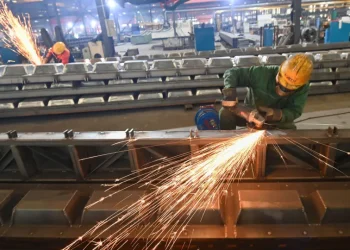 China tem 1º parque industrial zero carbono, com fábricas de baterias e de turbinas eólicas