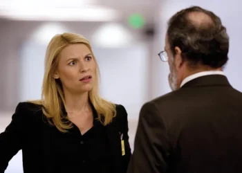 Atrizes que esconderam a gravidez em filmes e séries (e quase ninguém percebeu)