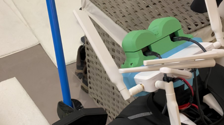 Tau Robotics comercializa serviço de limpeza com robôs humanoides Tau Robotics comercializa serviço de limpeza com robôs humanoides