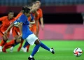 Câmara aprova lei com medidas para promover futebol feminino no país