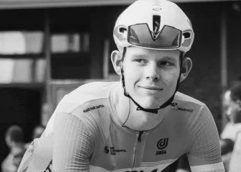 Ciclista britânico Finlay Tarling morre em acidente na Volta a Portugal