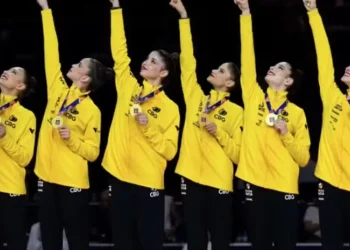 Brasil conquista ouro inédito no Mundial de ginástica rítmica