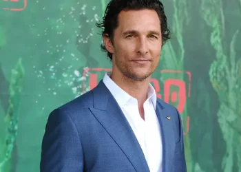 Matthew McConaughey diz que Jennifer Lopez o livrou de perrengue no México