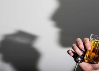 Nova regra para Lei Seca prevê teste para detectar uso de drogas e exame obrigatório em acidente com morte