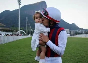 Jóquei morre dias após queda em páreo do Jockey Club, no Rio