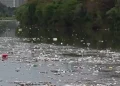 Grande volume de lixo flutuando no rio Pinheiros chama atenção após forte chuva em SP