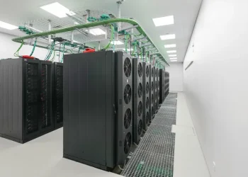 Brasil prevê R$ 2,2 bilhões para ampliar infraestrutura nacional de IA