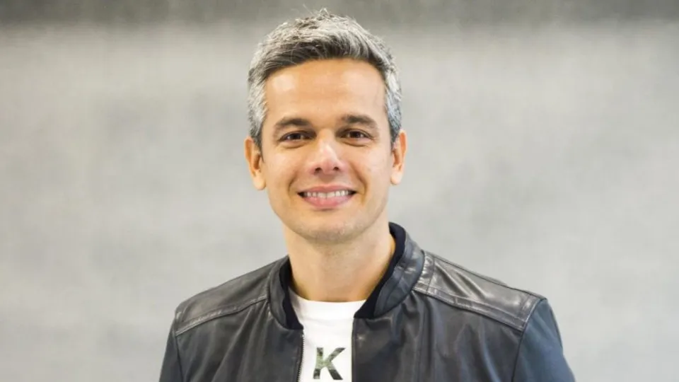 Otaviano Costa confirma lesão nos bastidores do Dança dos Famosos: