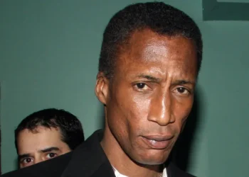 Morre o ator Michael Wright, aos 70 anos: