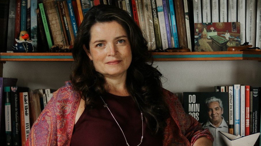 Maria Mariana, de Confissões de Adolescente