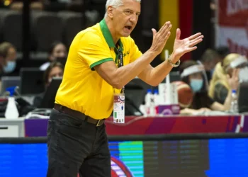 Petrovic crê em bom papel do Brasil no Mundial de basquete