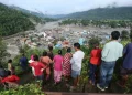 Terremoto atinge o Tibete um dia após avalanche