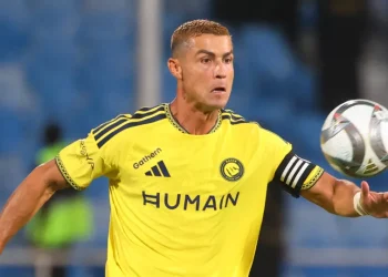 Chateado? CR7 rebate críticas e lidera festa na vitória do Al Nassr