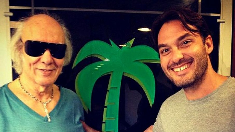 Erasmo e seu filho, Leonardo Esteves